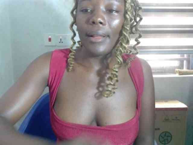 Beachxgirl webcam