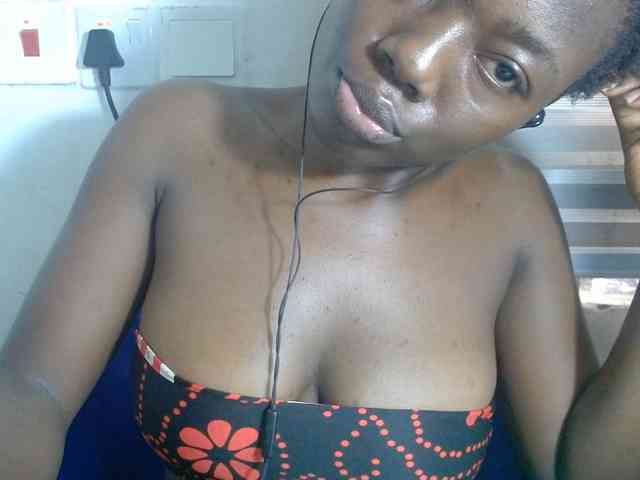 Beachxgirl webcam