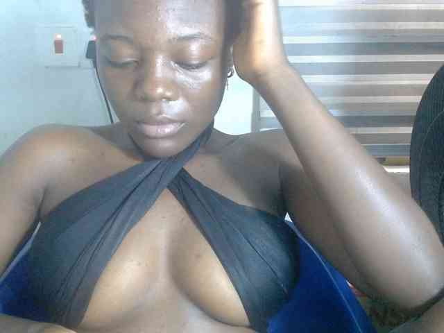 Beachxgirl webcam