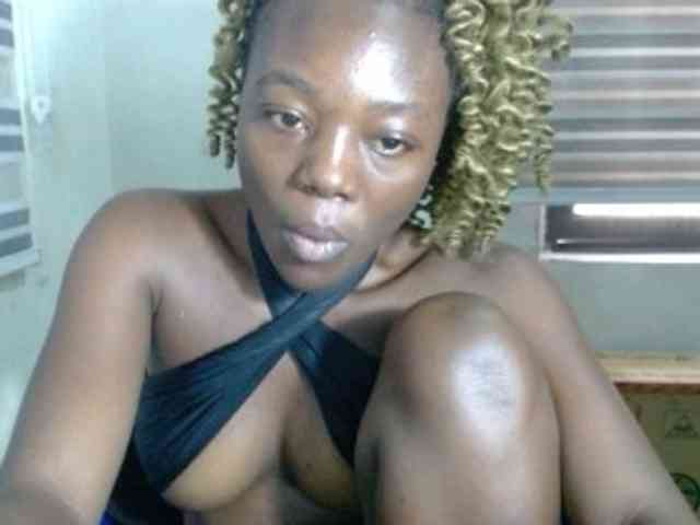 Beachxgirl webcam