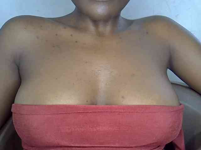 Beachxgirl webcam