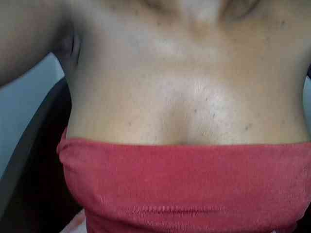 Beachxgirl webcam