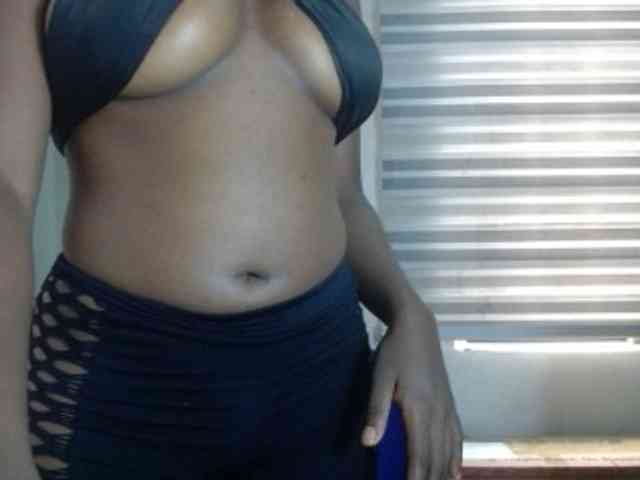 Beachxgirl webcam