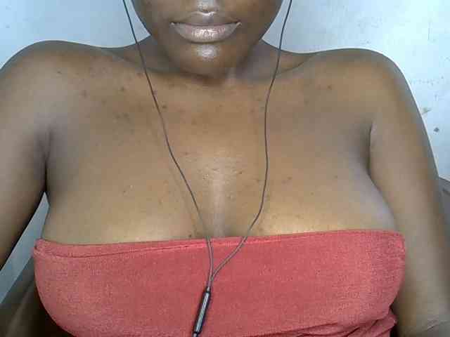 Beachxgirl webcam