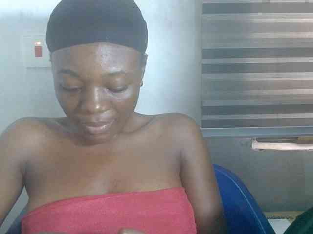 Beachxgirl webcam