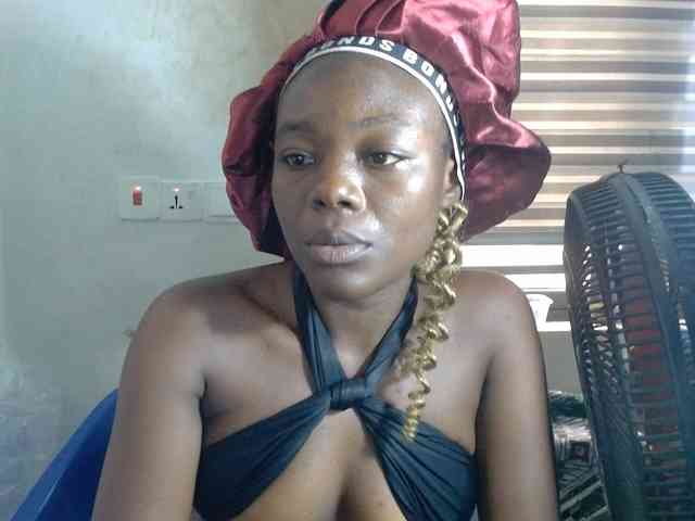 Beachxgirl webcam