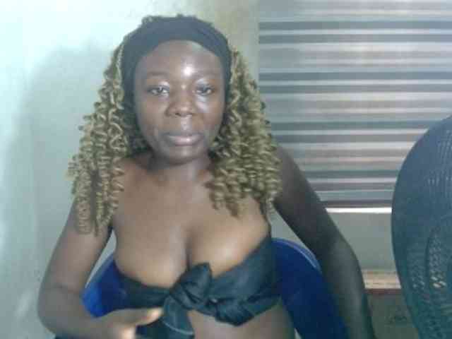 Beachxgirl webcam