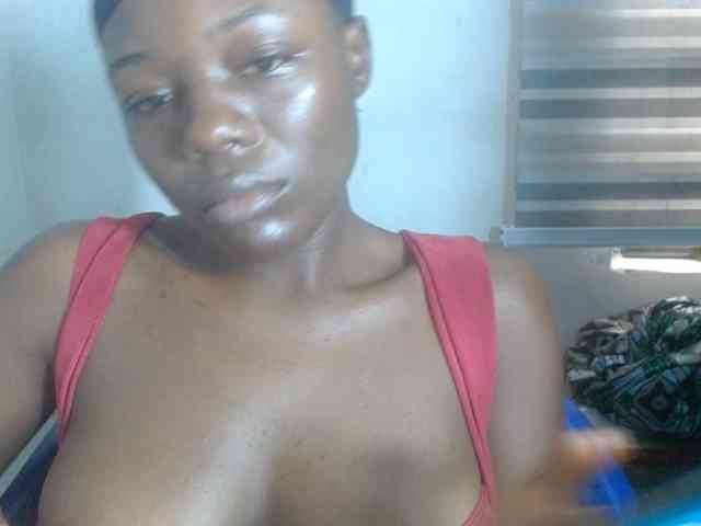 Beachxgirl webcam