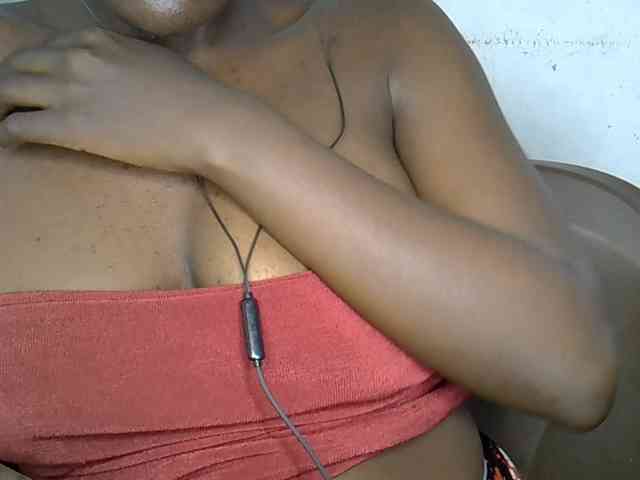 Beachxgirl webcam