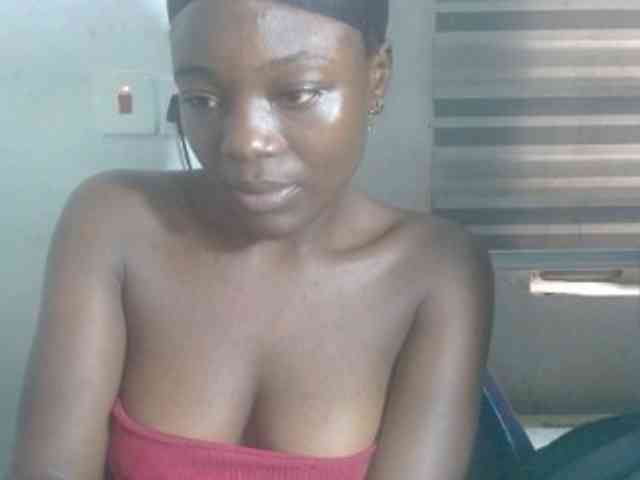 Beachxgirl webcam