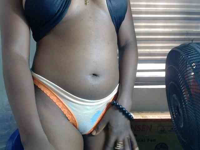 Beachxgirl webcam