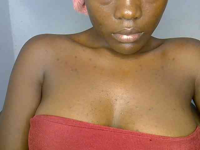 Beachxgirl webcam
