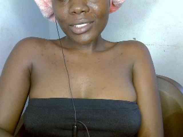 Beachxgirl webcam