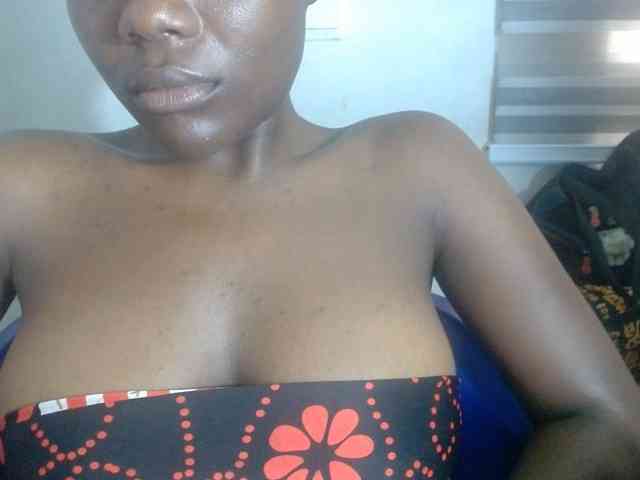 Beachxgirl webcam