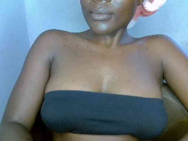 Beachxgirl webcam