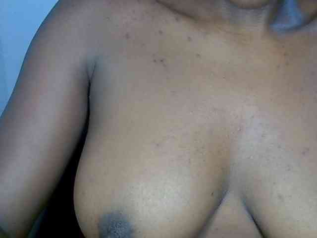 Beachxgirl webcam