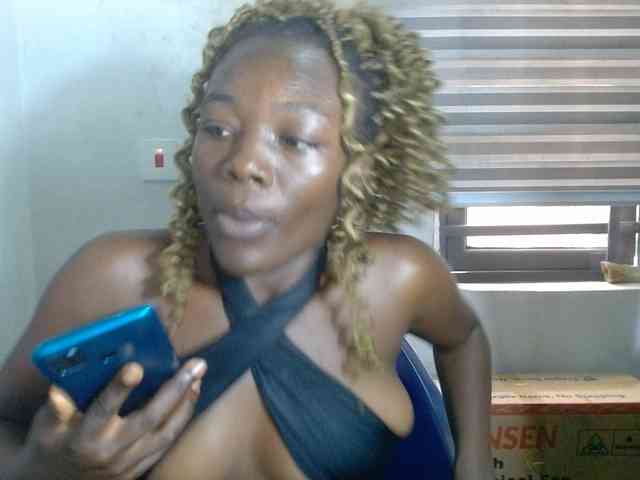 Beachxgirl webcam