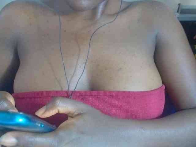Beachxgirl webcam