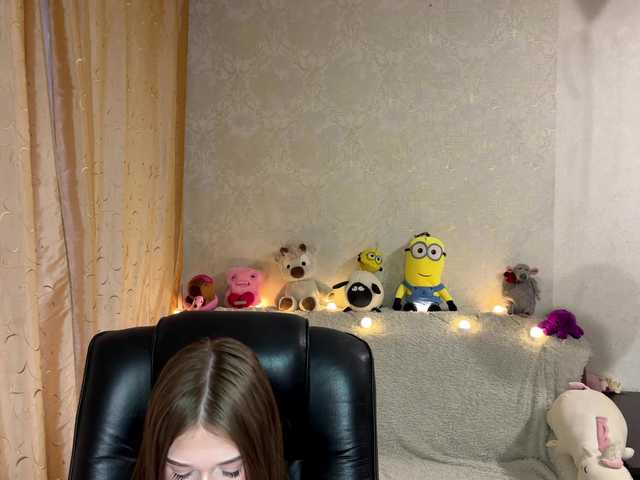 urcutiebunny live cam on BongaCams