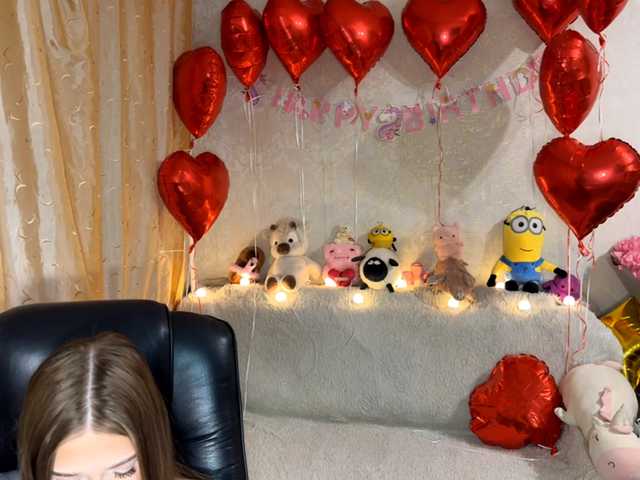 urcutiebunny live cam on BongaCams