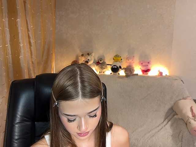 urcutiebunny live webcam show