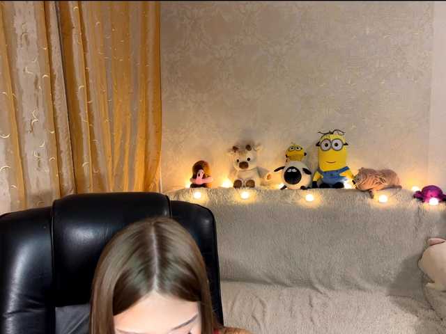urcutiebunny live cam on BongaCams