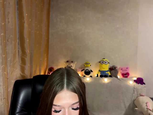 urcutiebunny live cam on BongaCams