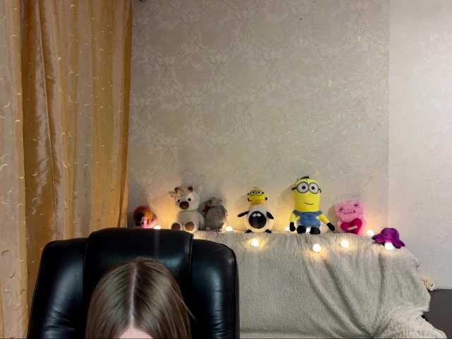 urcutiebunny live cam on BongaCams