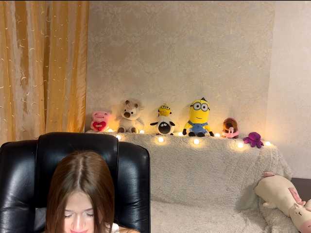 urcutiebunny live cam on BongaCams