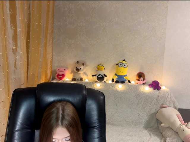 urcutiebunny live cam on BongaCams