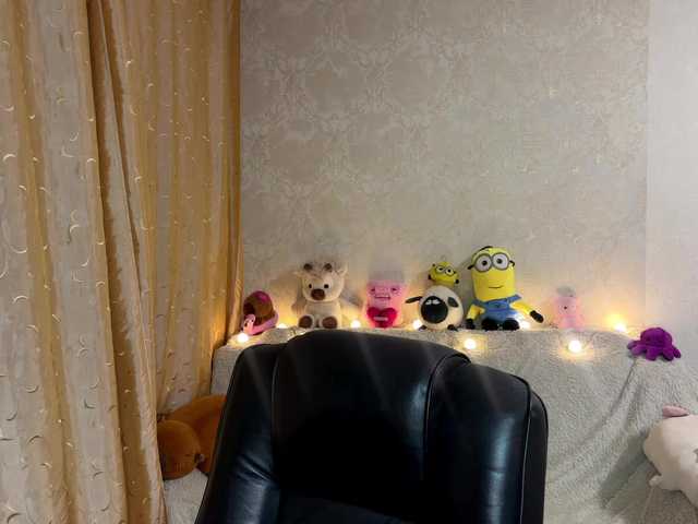 urcutiebunny live cam on BongaCams