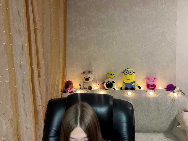 urcutiebunny live cam on BongaCams