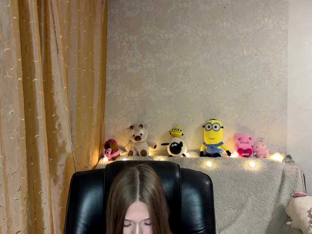 urcutiebunny live cam on BongaCams