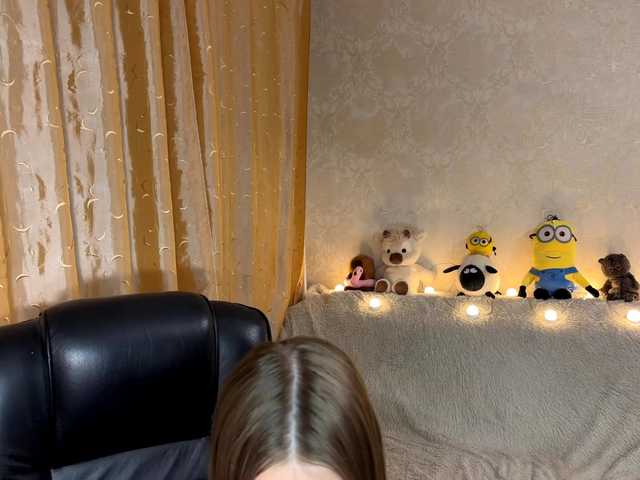 urcutiebunny live cam on BongaCams