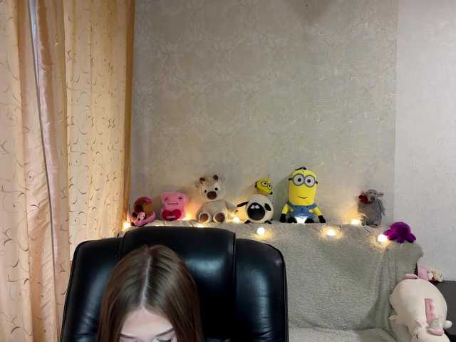 urcutiebunny live cam on BongaCams