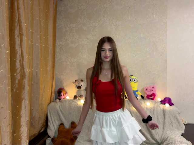 urcutiebunny live cam on BongaCams