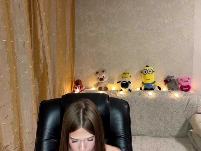 urcutiebunny live cam on BongaCams