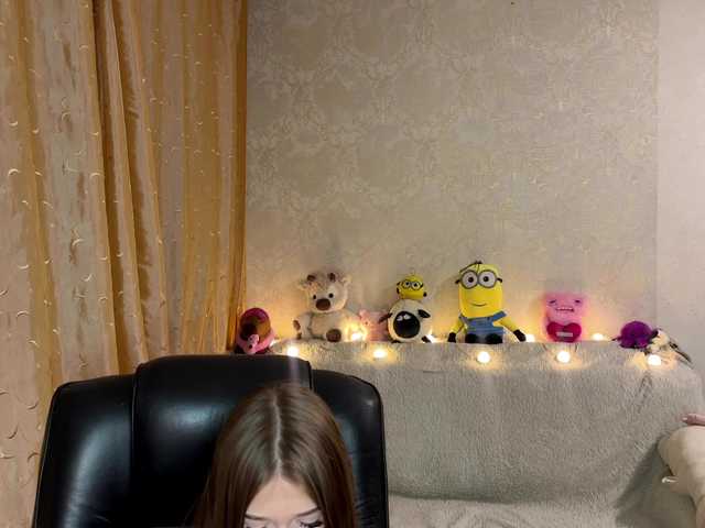 urcutiebunny live cam on BongaCams