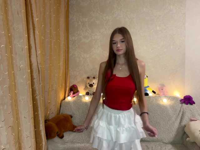 urcutiebunny live cam on BongaCams