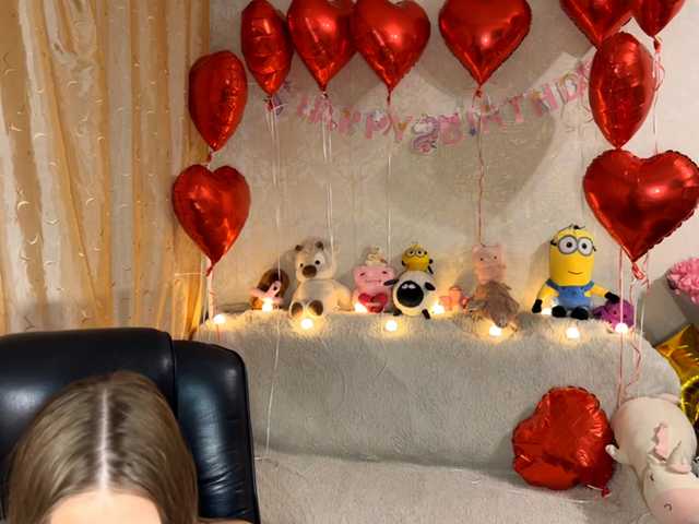 urcutiebunny live cam on BongaCams