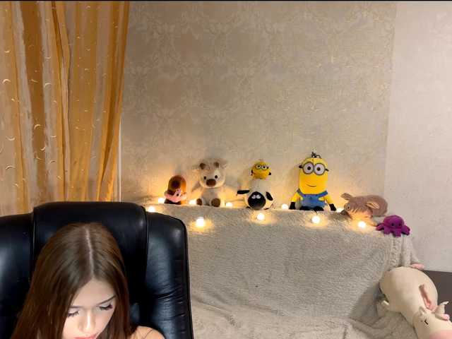 urcutiebunny live cam on BongaCams