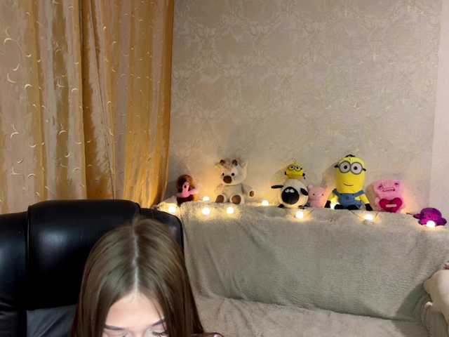 urcutiebunny live cam on BongaCams