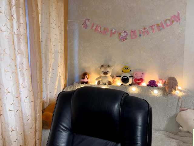 urcutiebunny live cam on BongaCams
