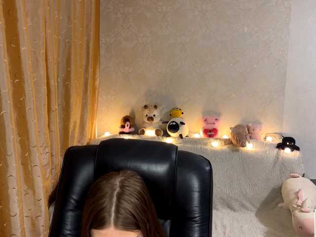 urcutiebunny live cam on BongaCams
