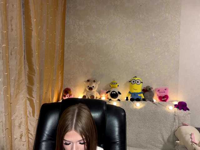 urcutiebunny live cam on BongaCams