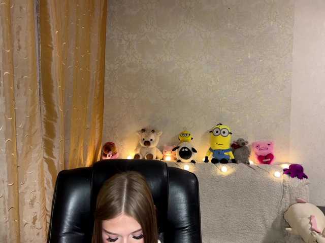 urcutiebunny live cam on BongaCams