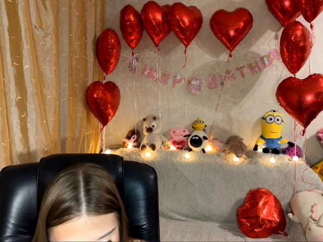 urcutiebunny live cam on BongaCams