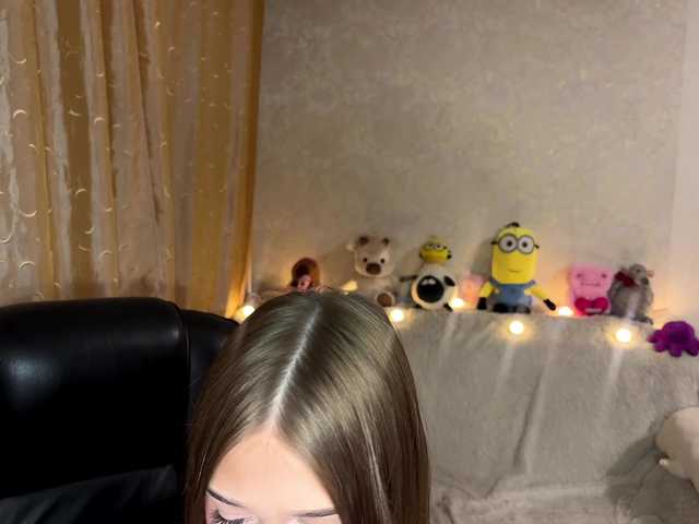 urcutiebunny live cam on BongaCams
