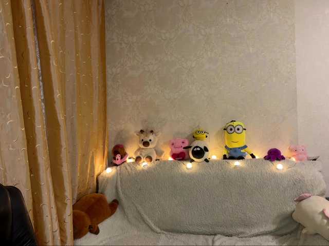 urcutiebunny live cam on BongaCams