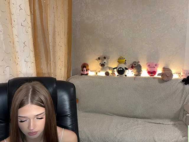 urcutiebunny live webcam show